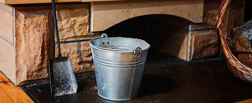 Clean The Fireplace Mantle And Hearth in Elizabet, New Jersey